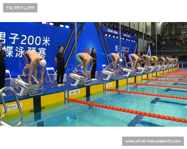 14岁黑马王梓轩在景德镇分站赛逆袭夺冠 打破蝶泳超龄组纪录